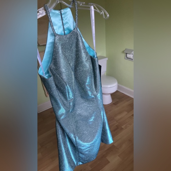 Sherri Hill 52357 - Picture 3 of 4